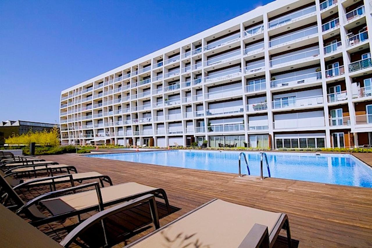 New Loft With Swimming Pool At Parque Das Nacoes! Lisboa Екстериор снимка